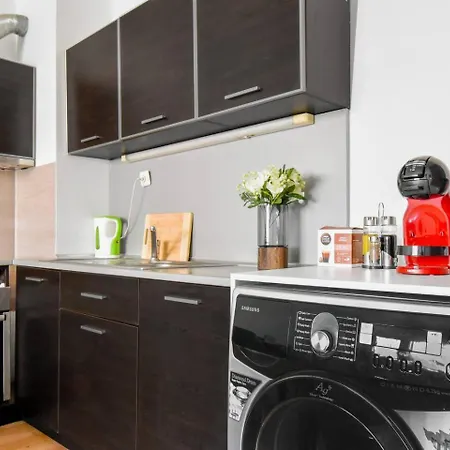 Budgetwork-friendly Near Business Park *